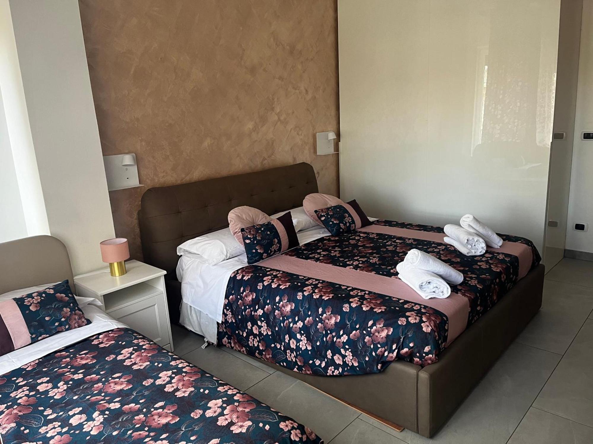 Albachiara Suite Rooms Болонья Экстерьер фото