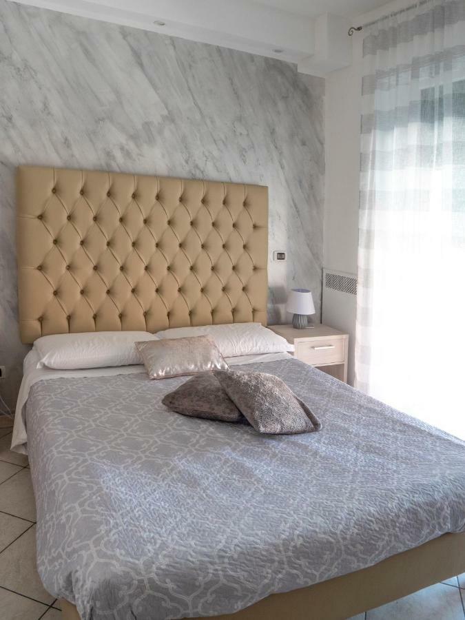 Albachiara Suite Rooms Болонья Экстерьер фото