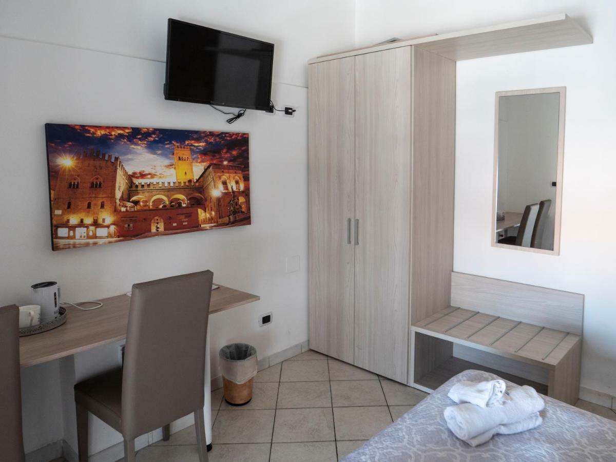 Albachiara Suite Rooms Болонья Экстерьер фото